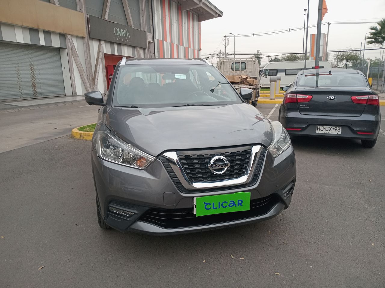 NISSAN - 2