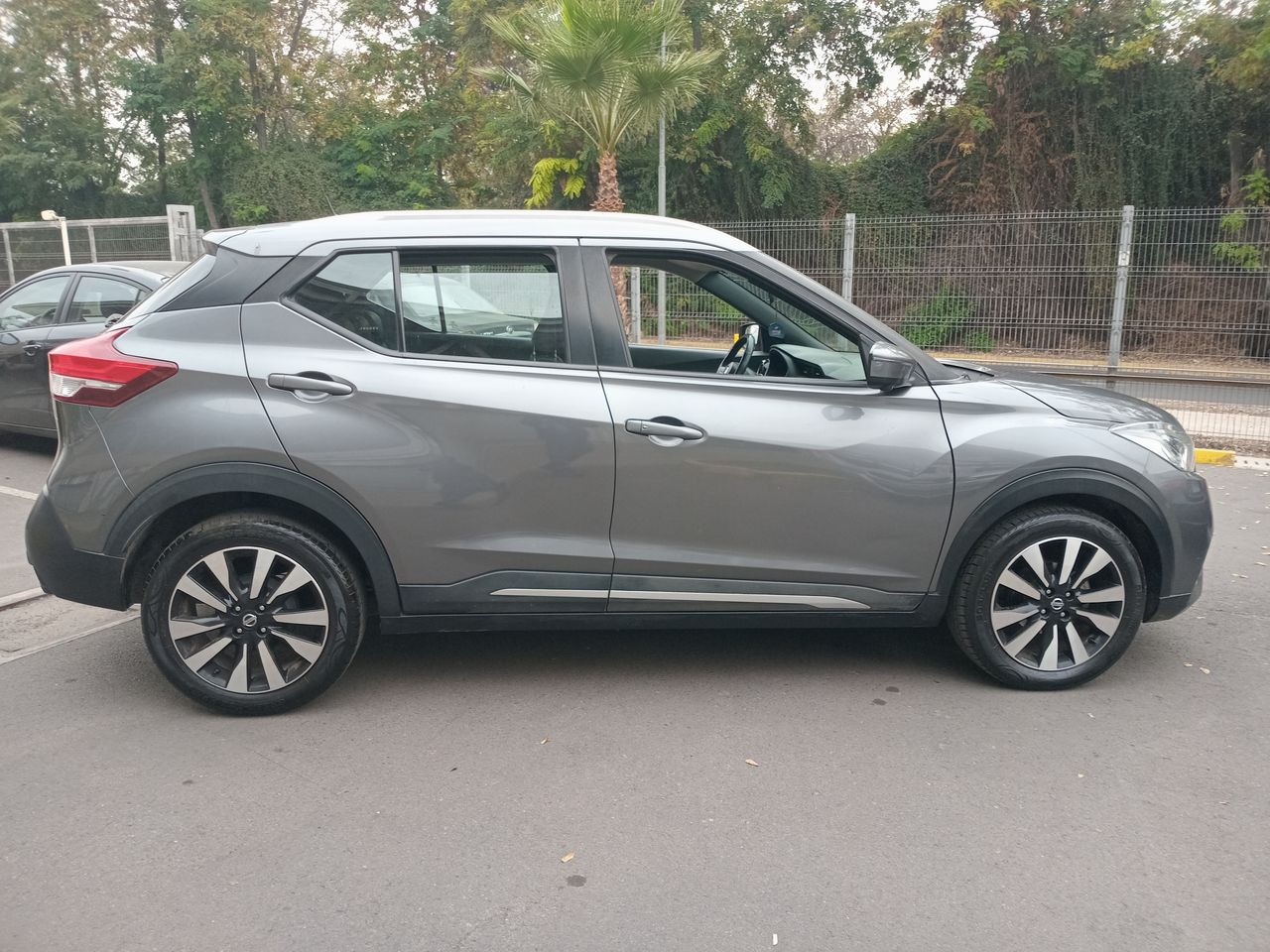 NISSAN - 8