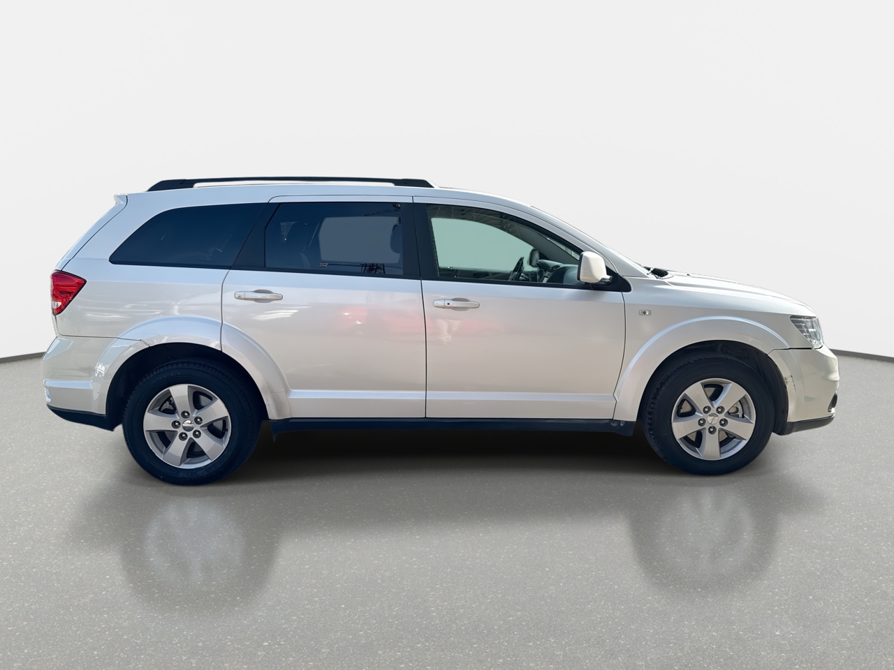 Dodge Journey — foto 9 de 36