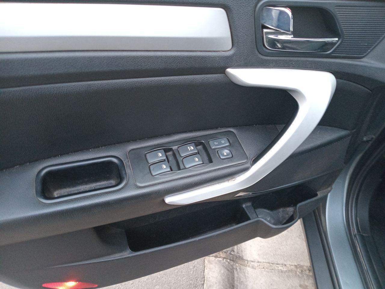 JAC - 12