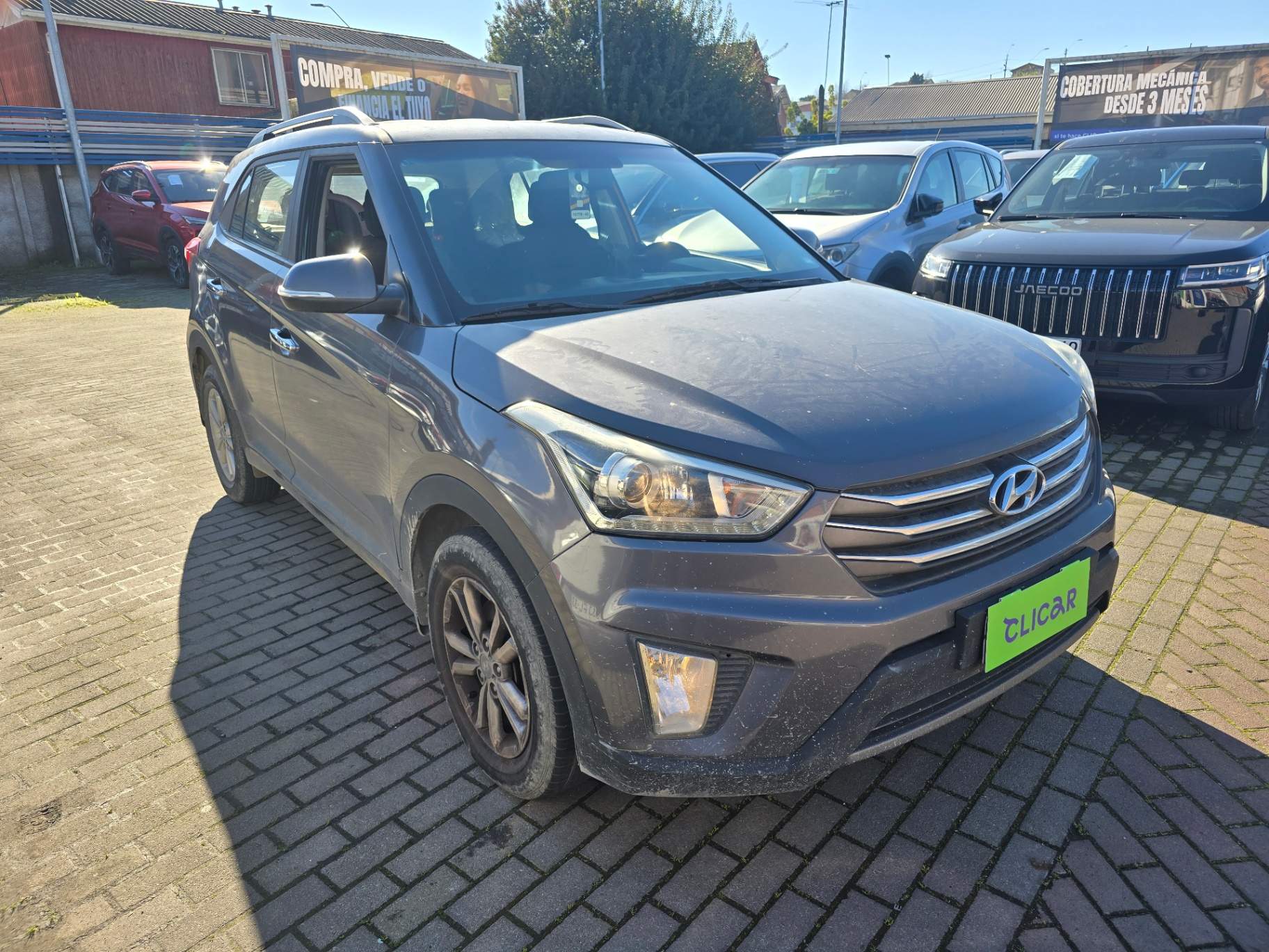 HYUNDAI