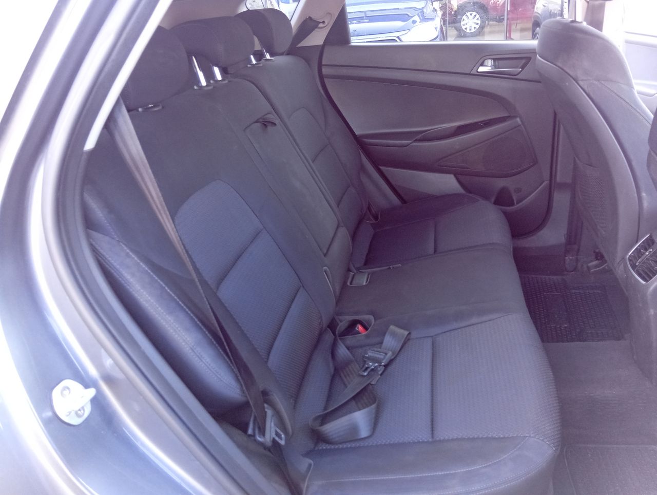 HYUNDAI - 32