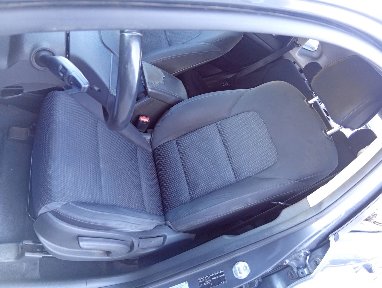 HYUNDAI - 22