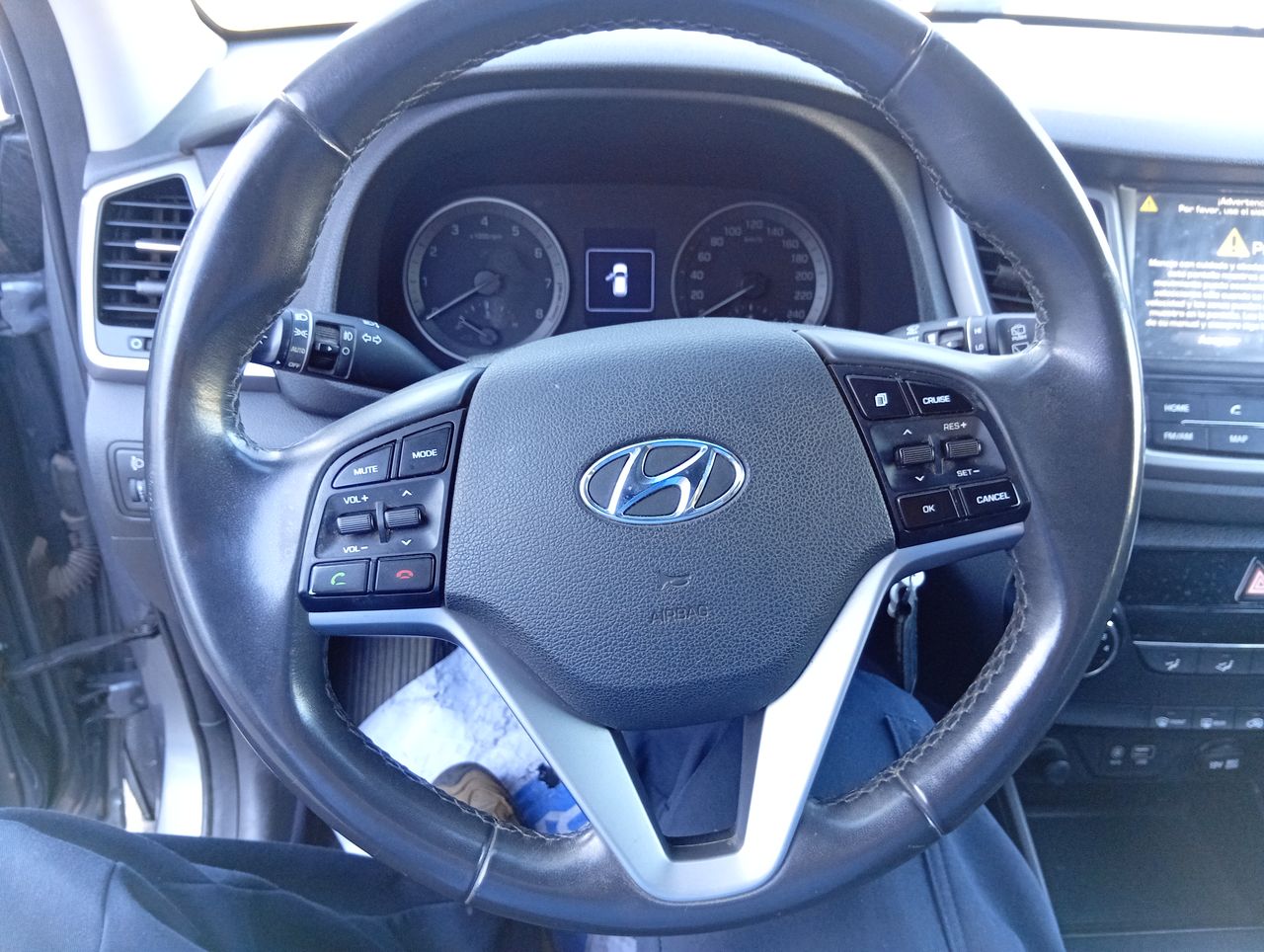 HYUNDAI - 23