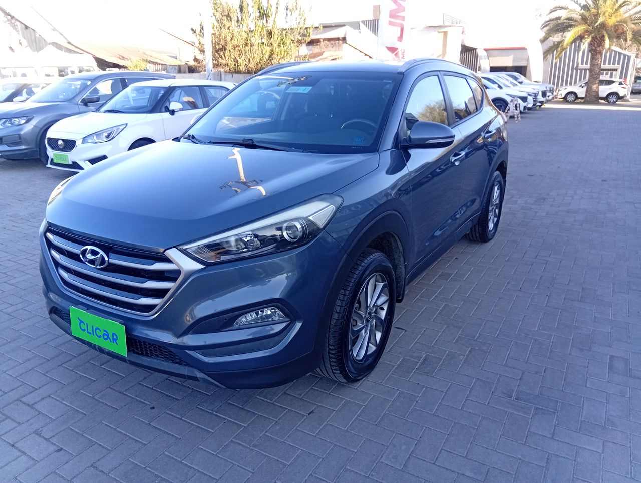 HYUNDAI - 3