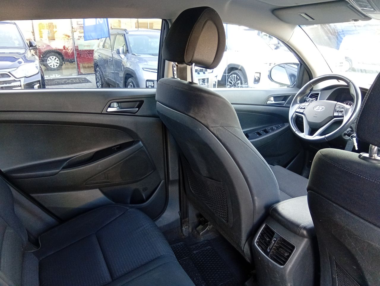 HYUNDAI - 14