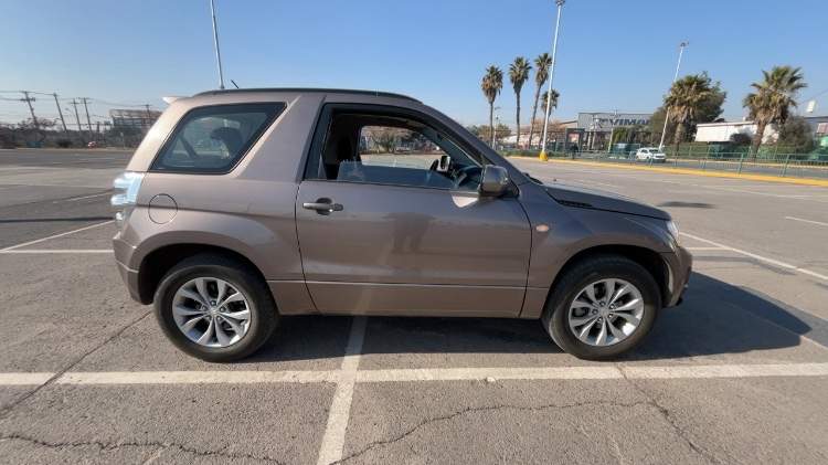 SUZUKI - 2