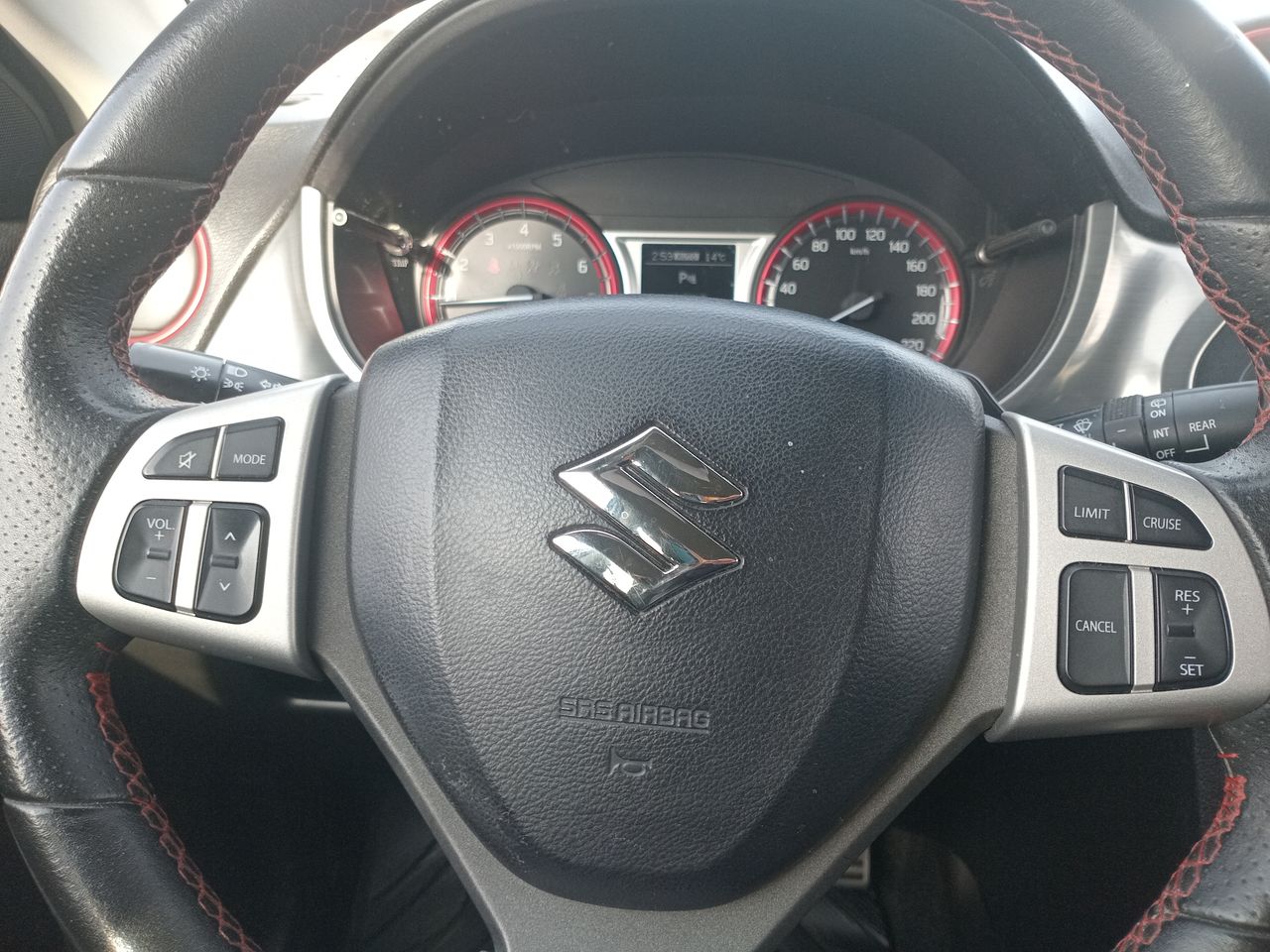 SUZUKI - 17