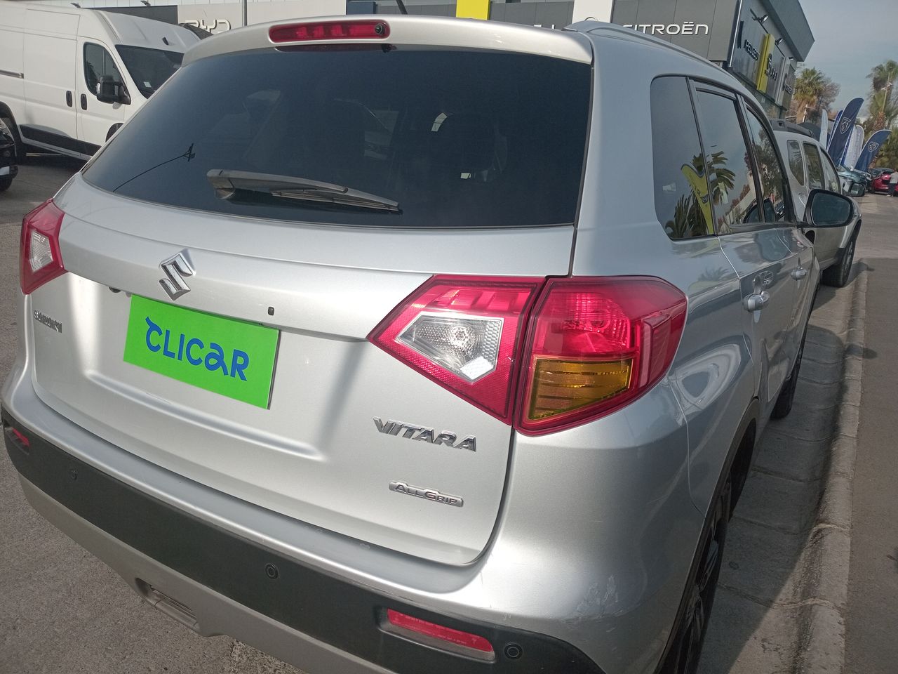 SUZUKI - 11
