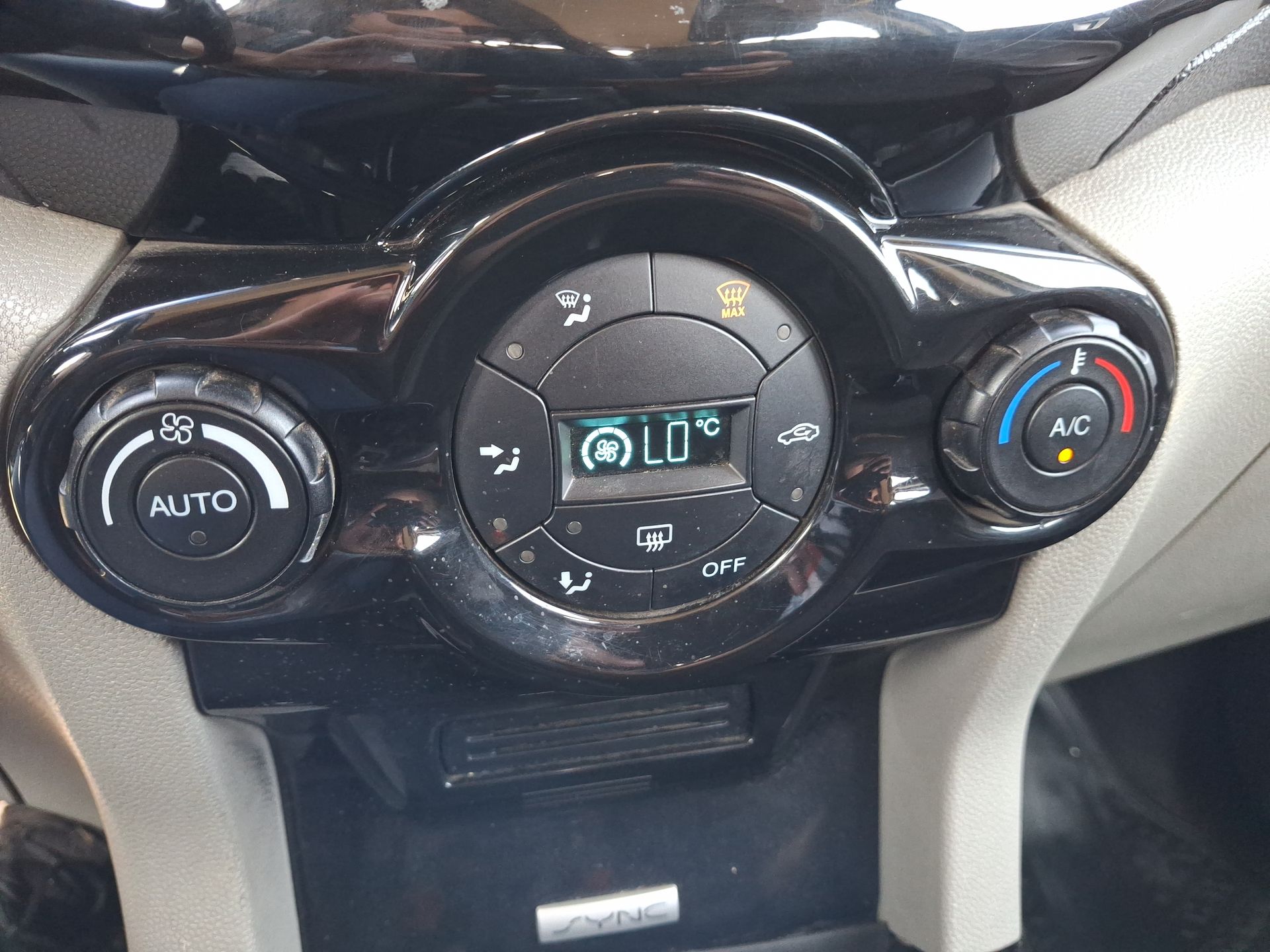 FORD - 25