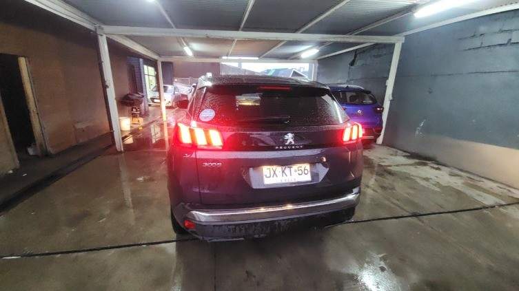 PEUGEOT - 5