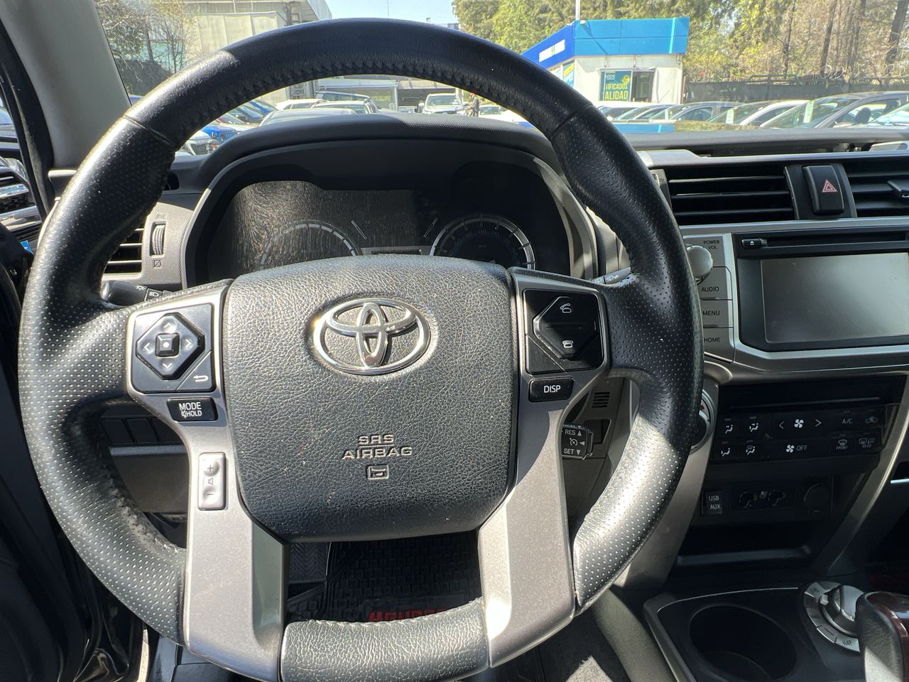 TOYOTA - 26