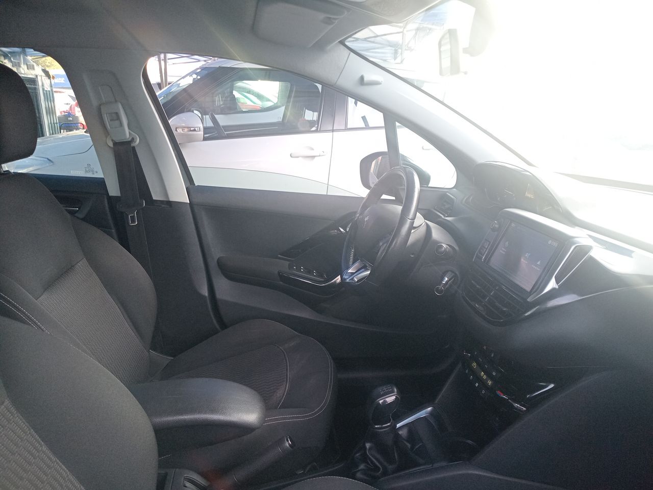 PEUGEOT - 6