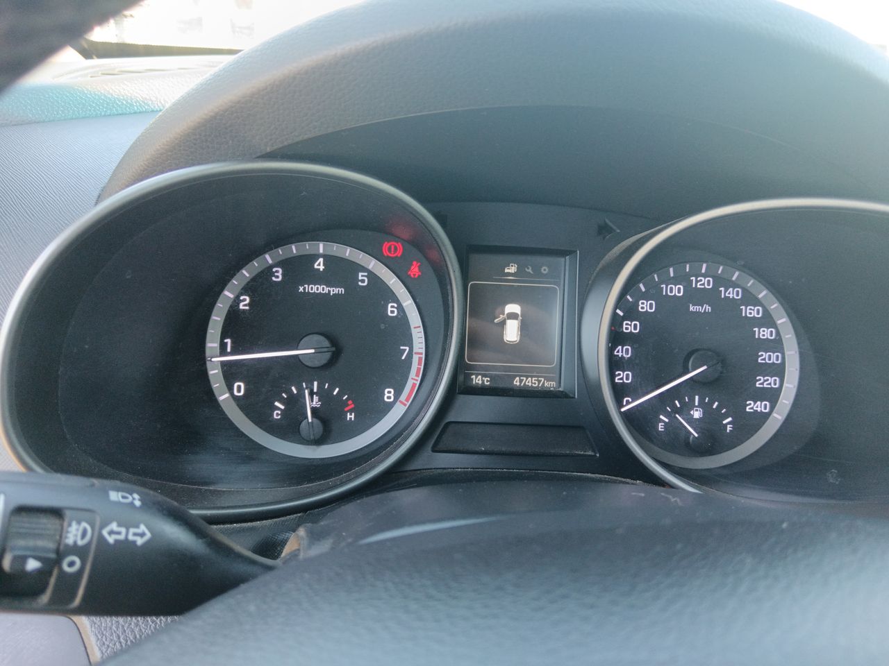 HYUNDAI - 23