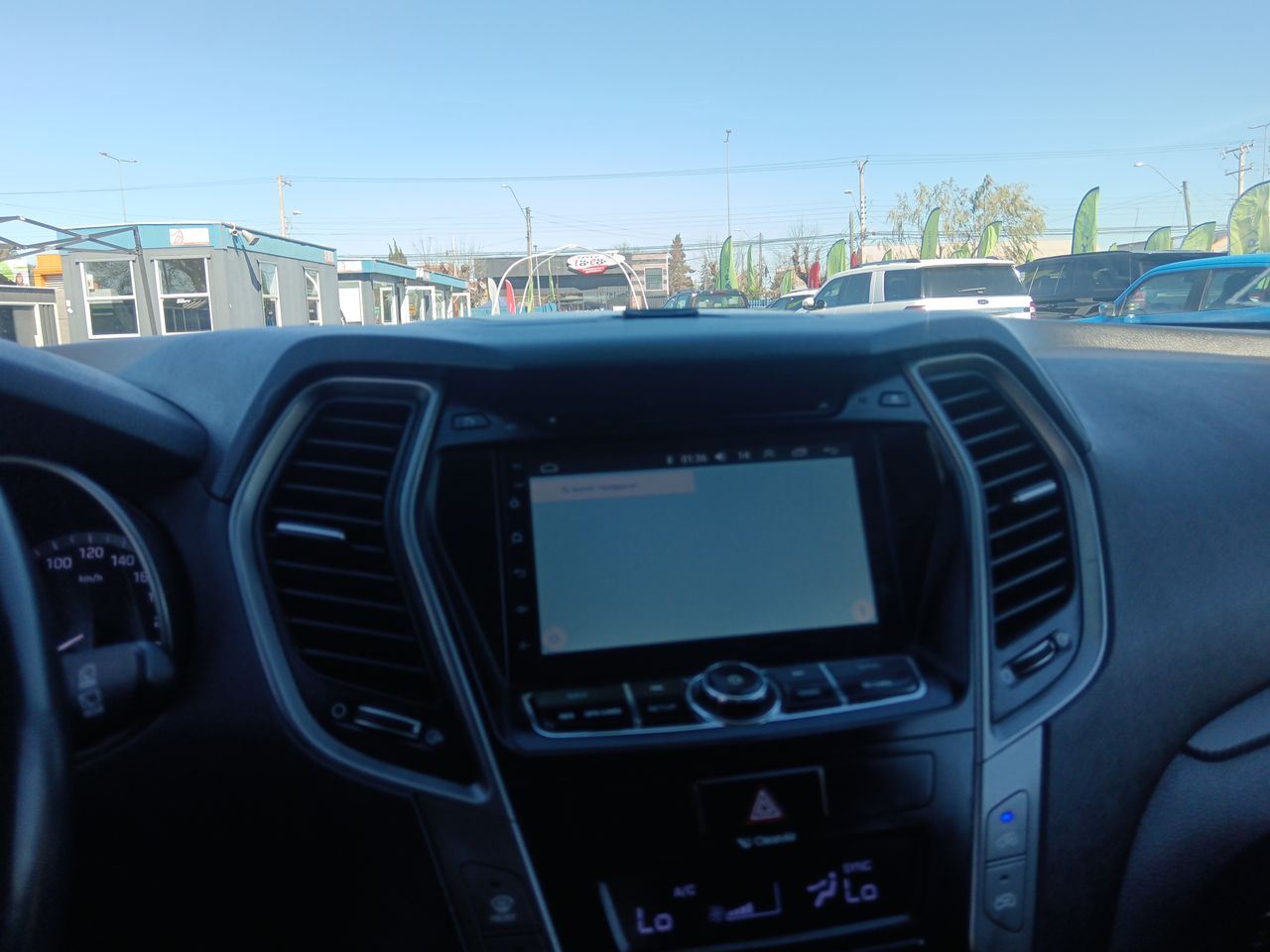 HYUNDAI - 24