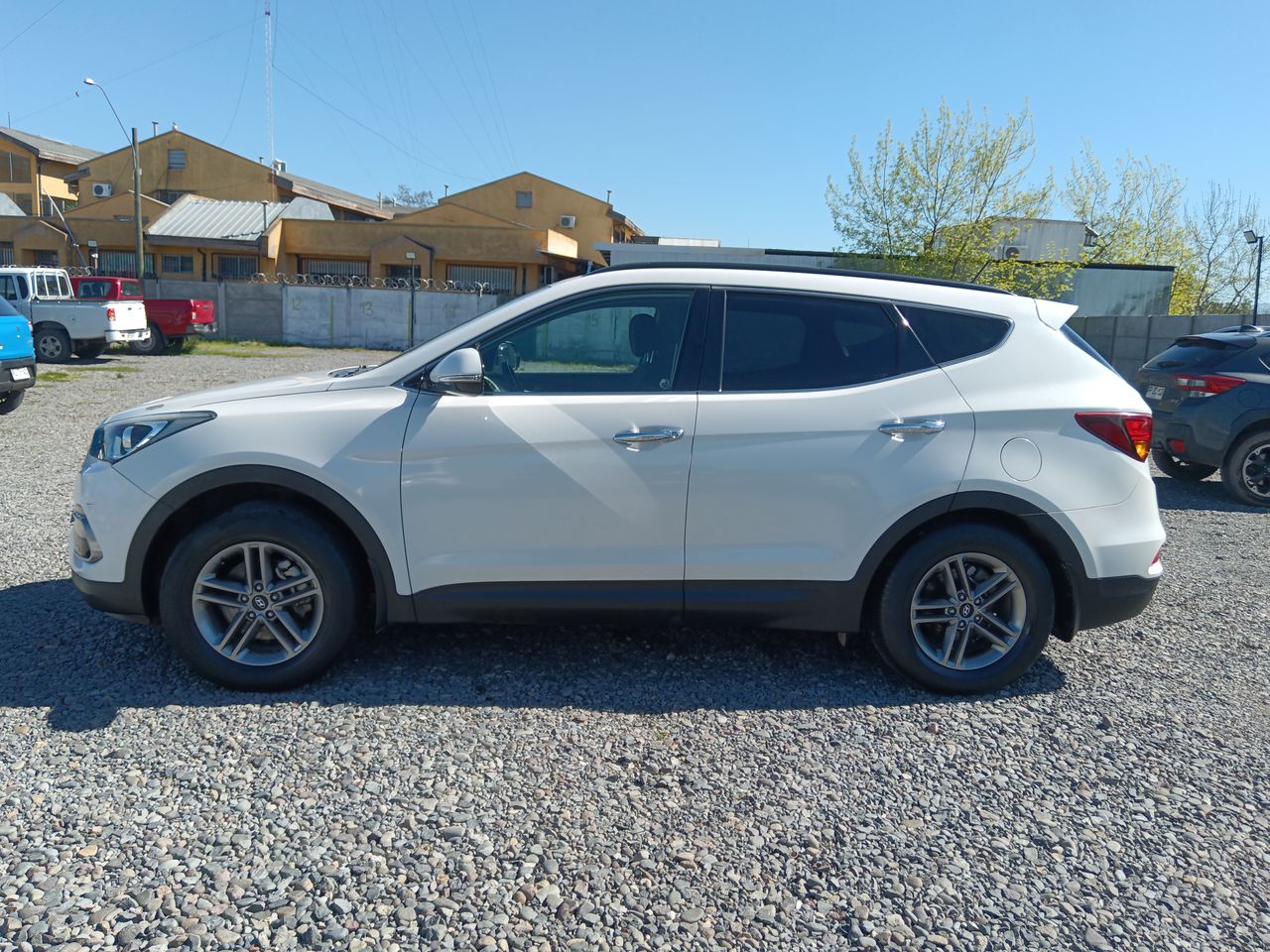 HYUNDAI - 4