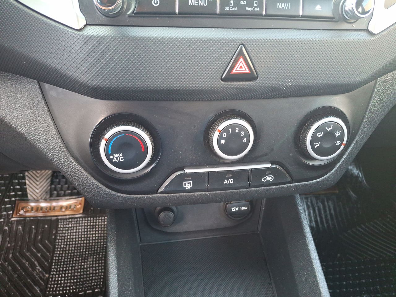 HYUNDAI - 30