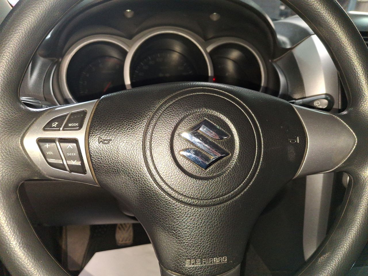 SUZUKI - 25