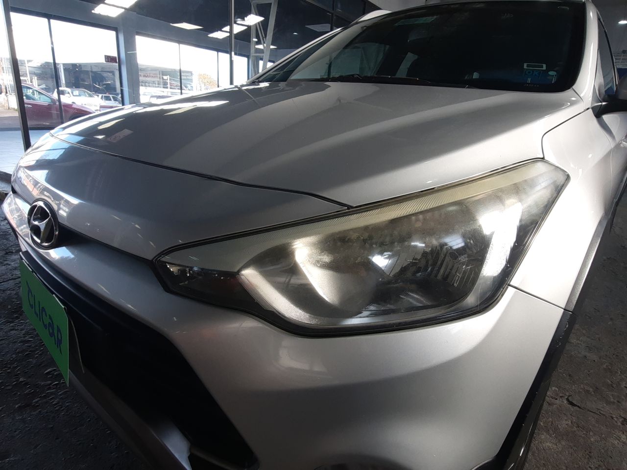 HYUNDAI - 19