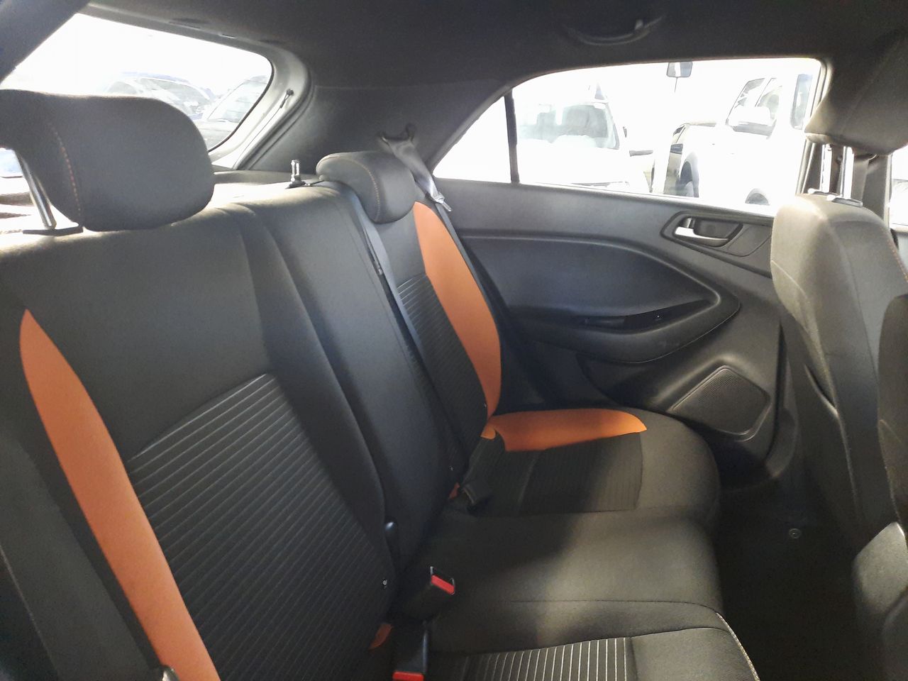 HYUNDAI - 14