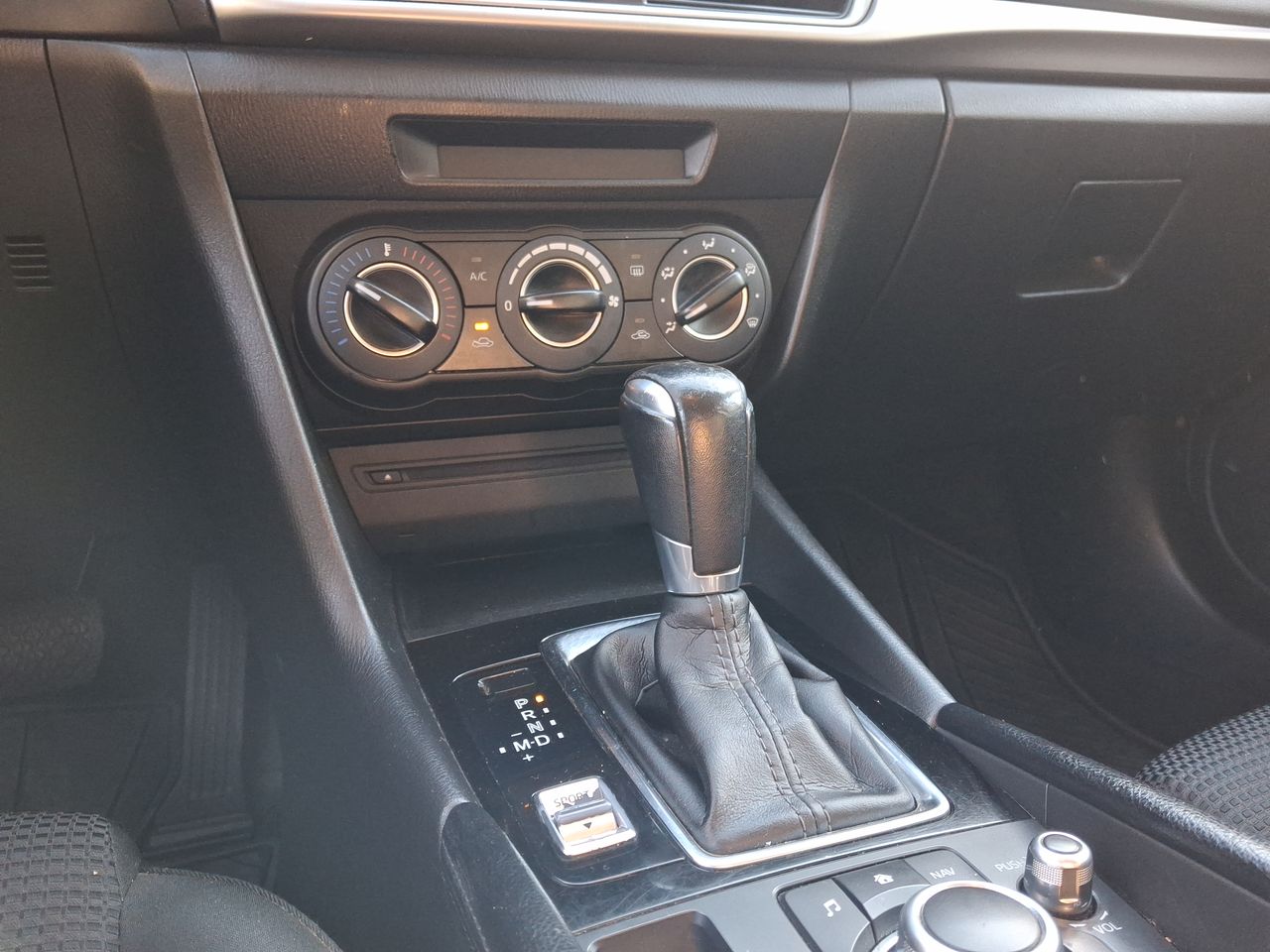 MAZDA - 30
