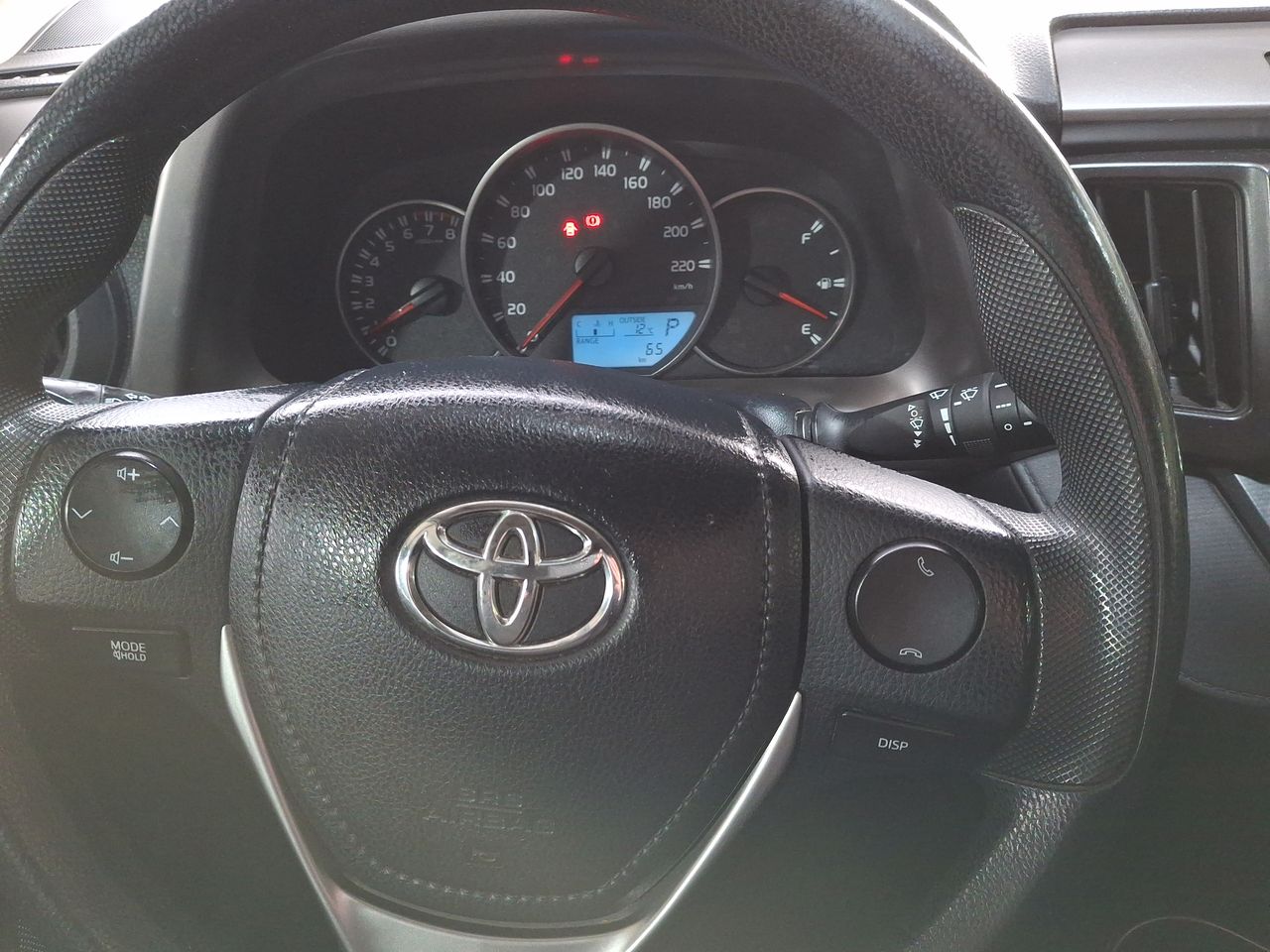 TOYOTA - 25