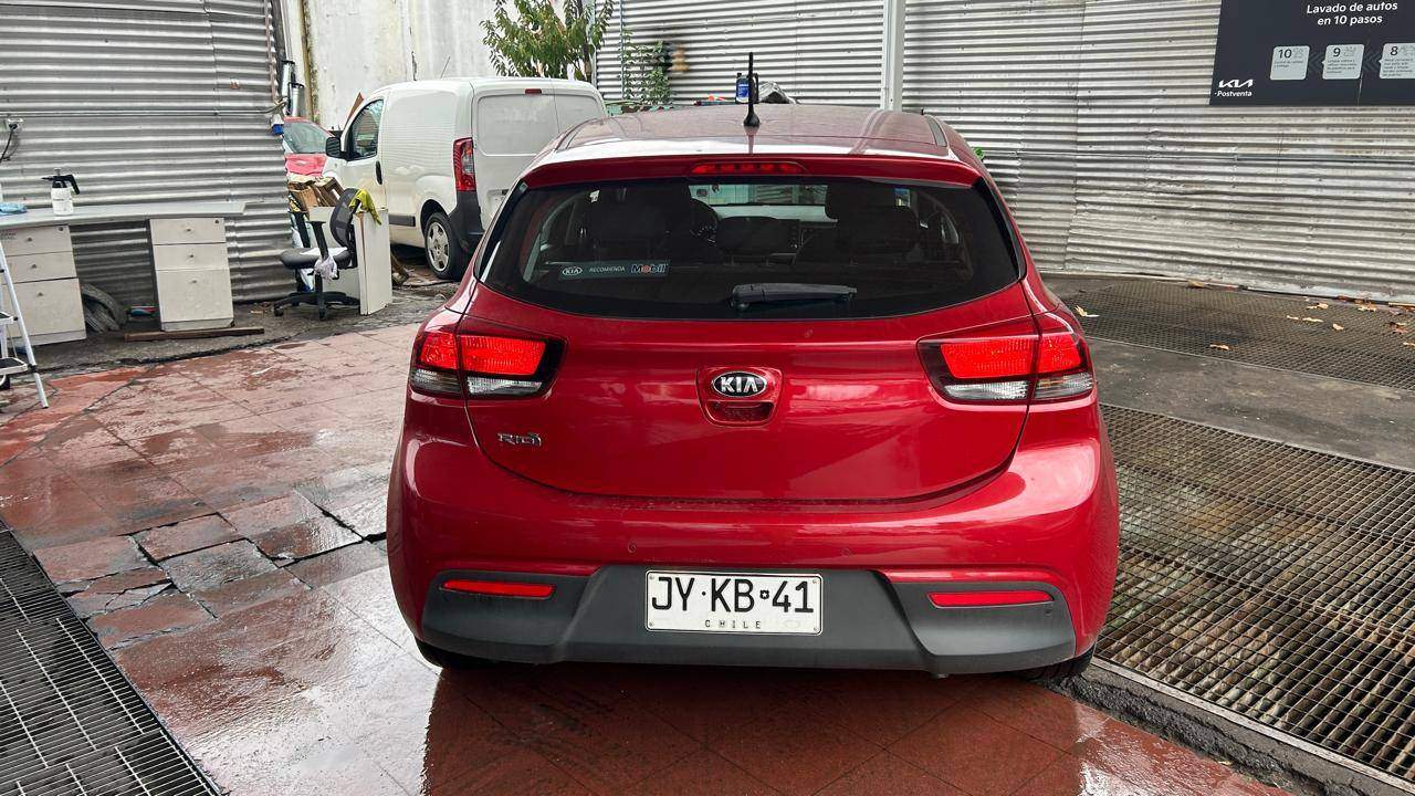KIA - 4
