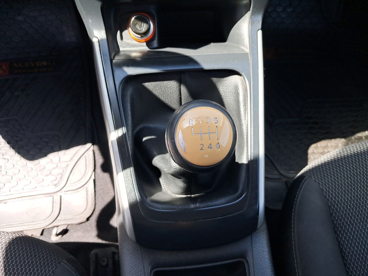 NISSAN - 29