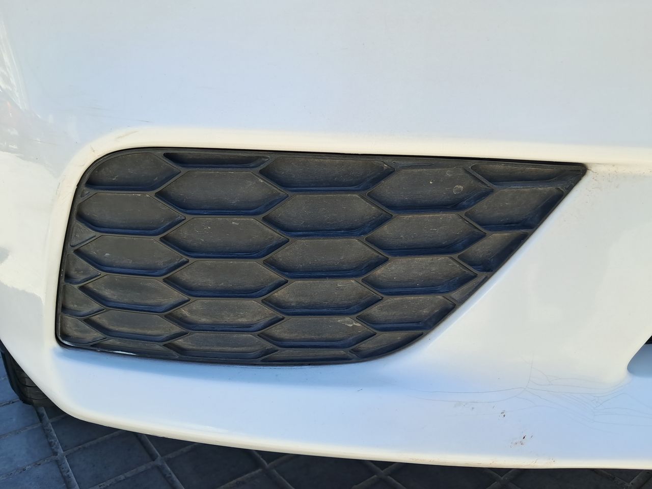 NISSAN - 19