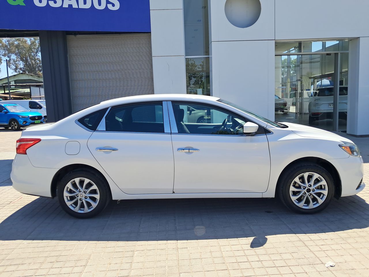 NISSAN - 8