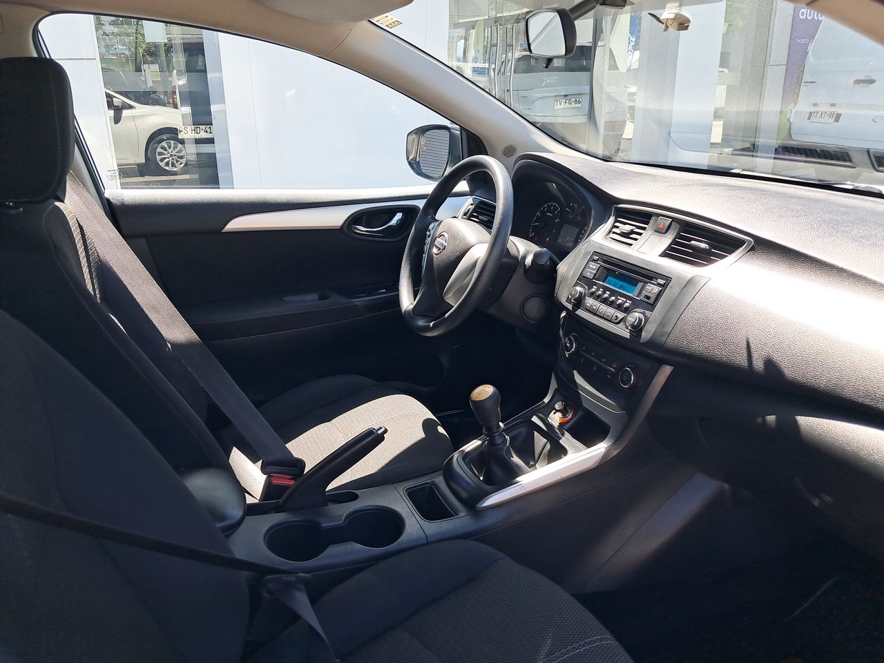 NISSAN - 16