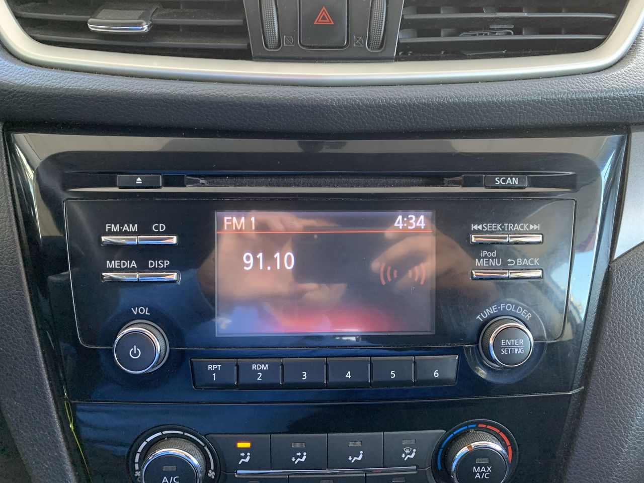 NISSAN - 27