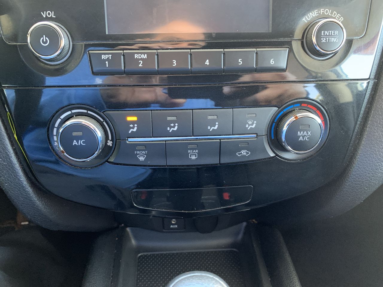 NISSAN - 29