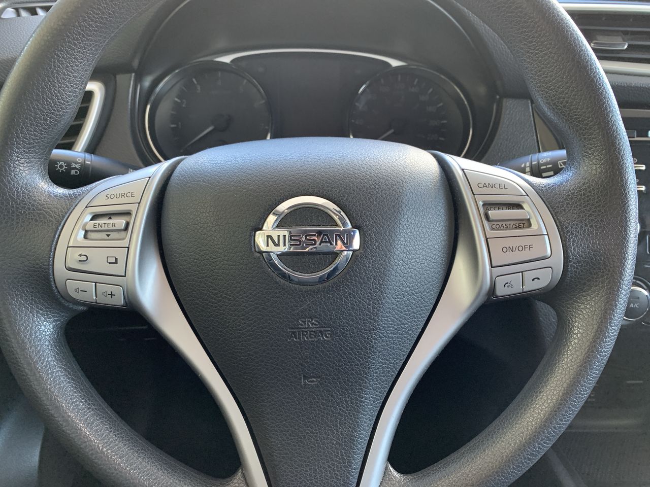 NISSAN - 25