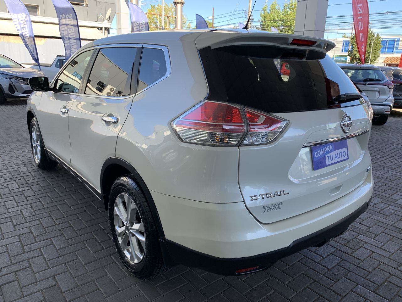 NISSAN - 5