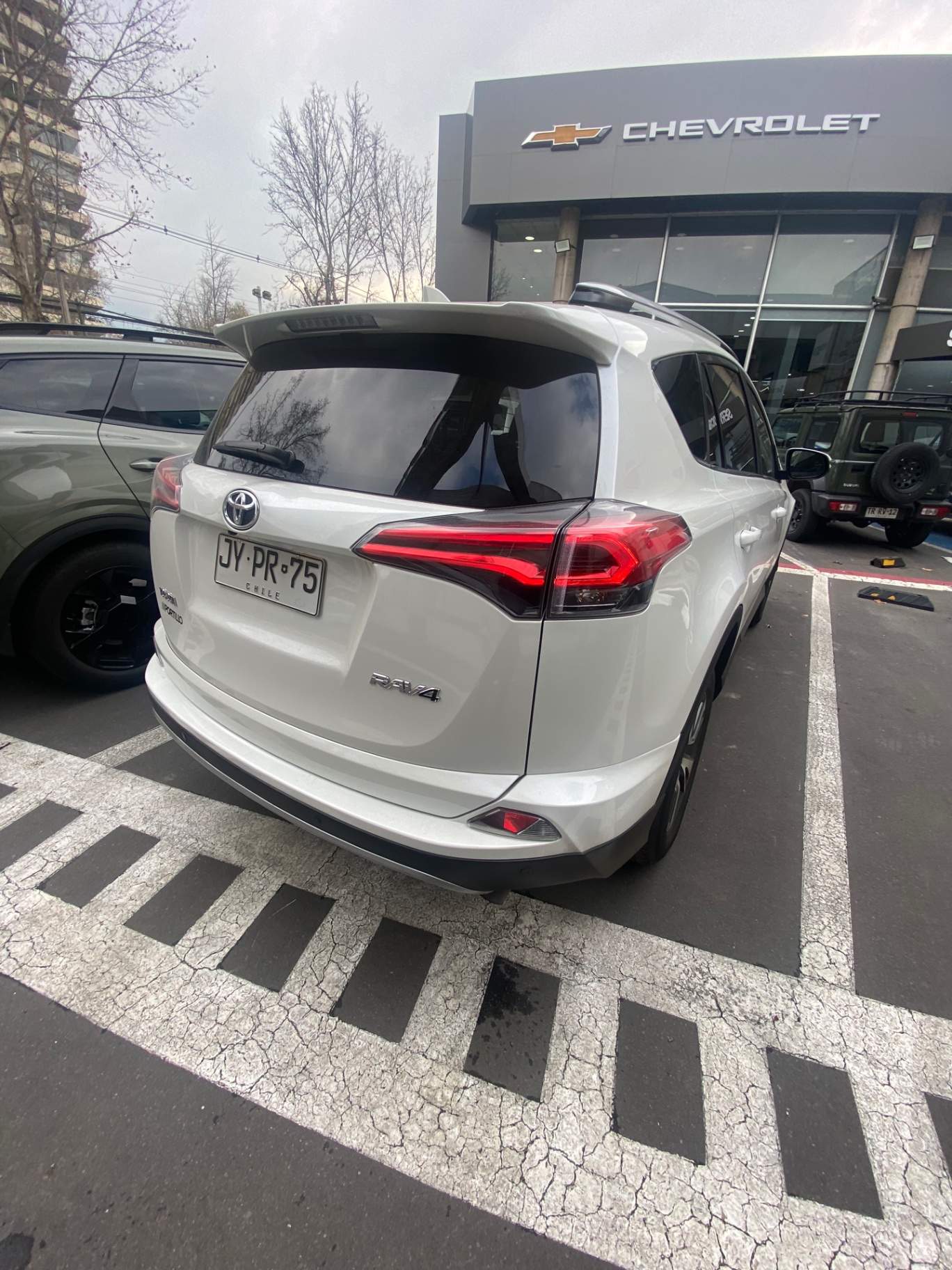 TOYOTA - 4
