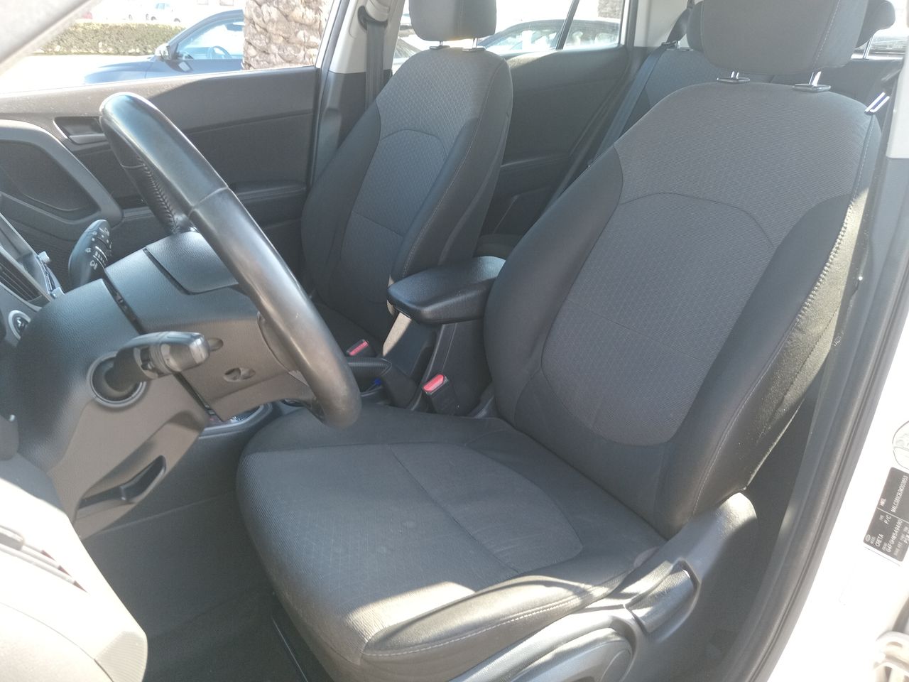 HYUNDAI - 24