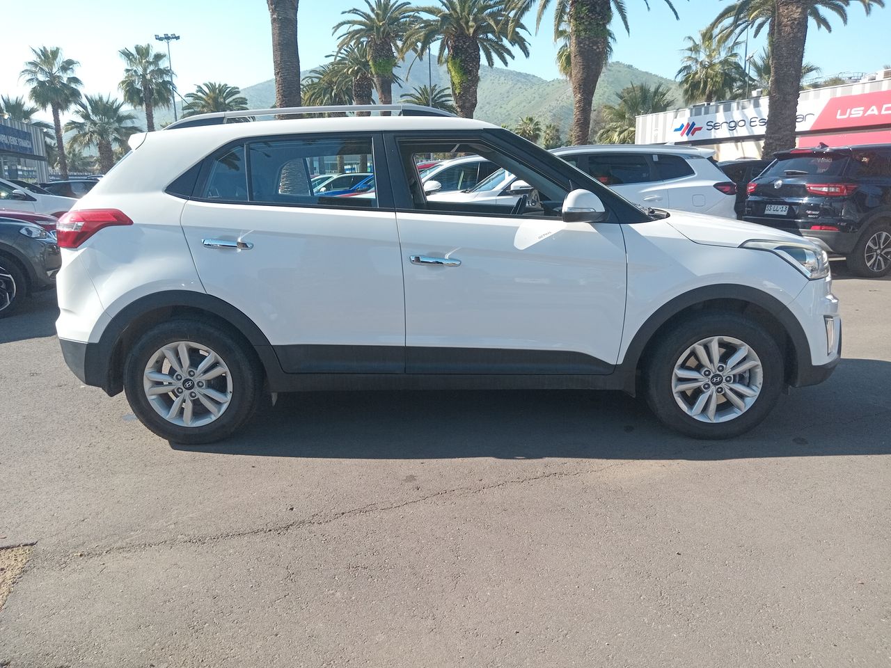 HYUNDAI - 8