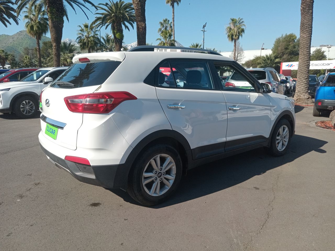 HYUNDAI - 7
