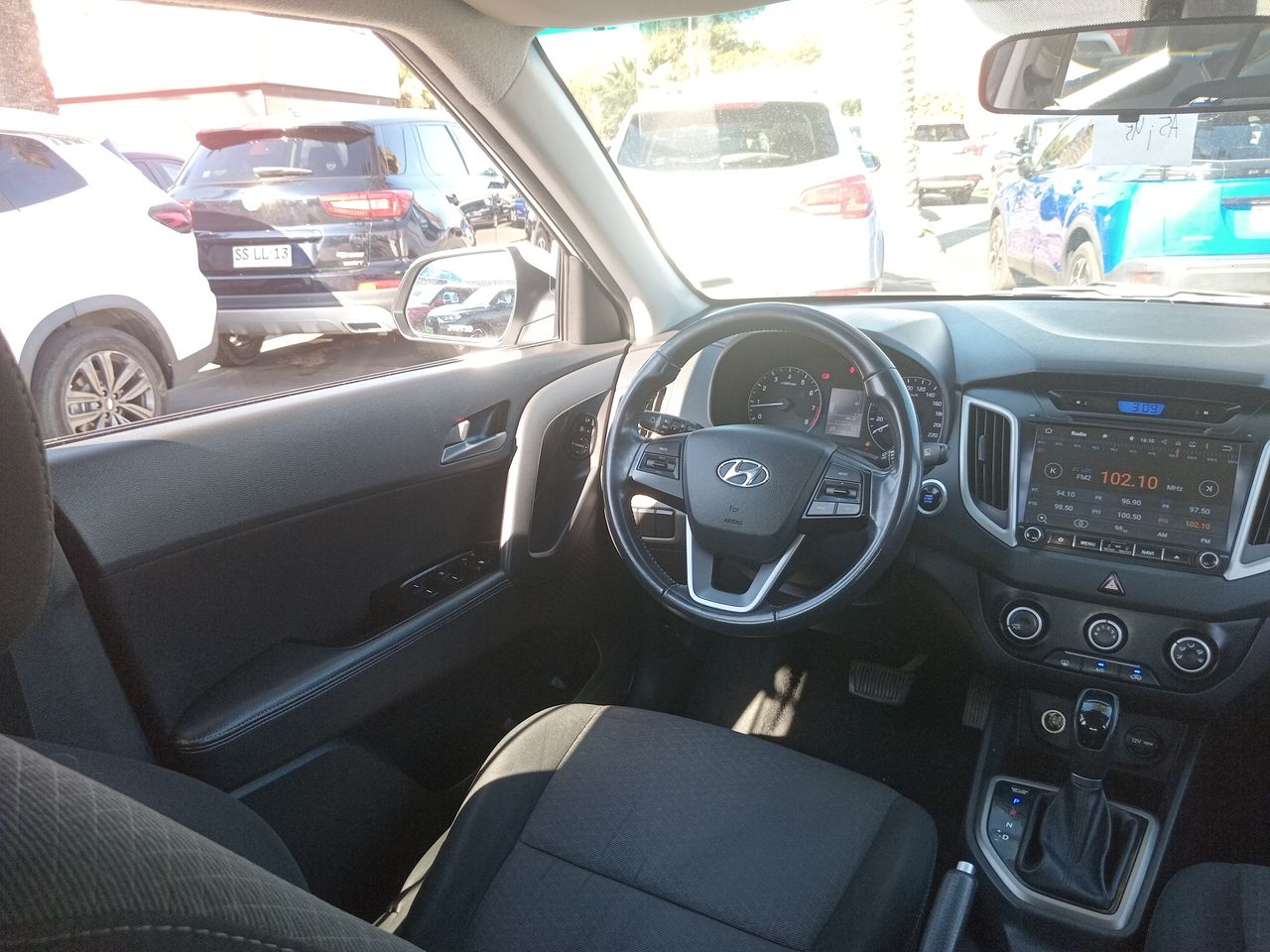 HYUNDAI - 16