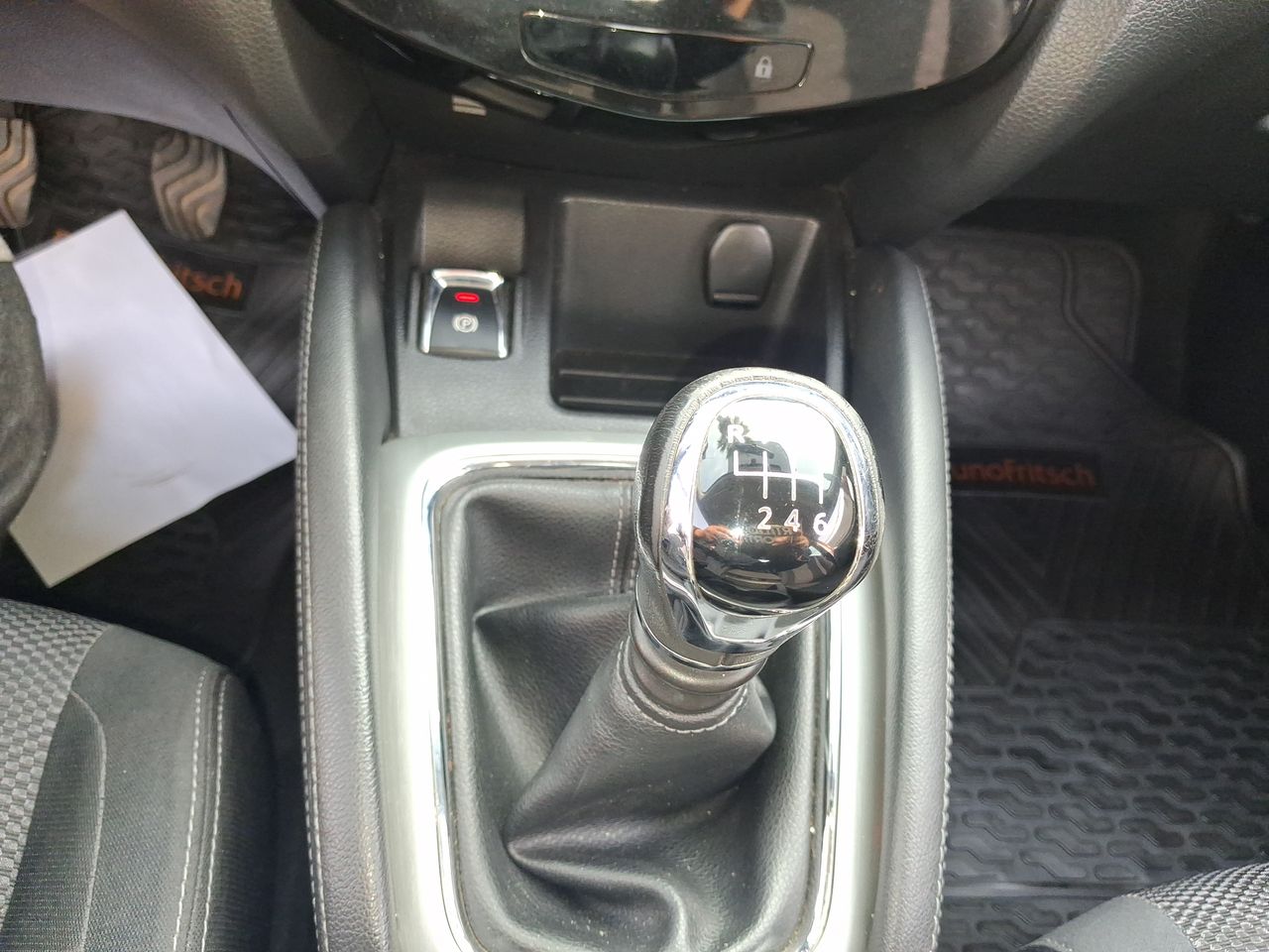 NISSAN - 21