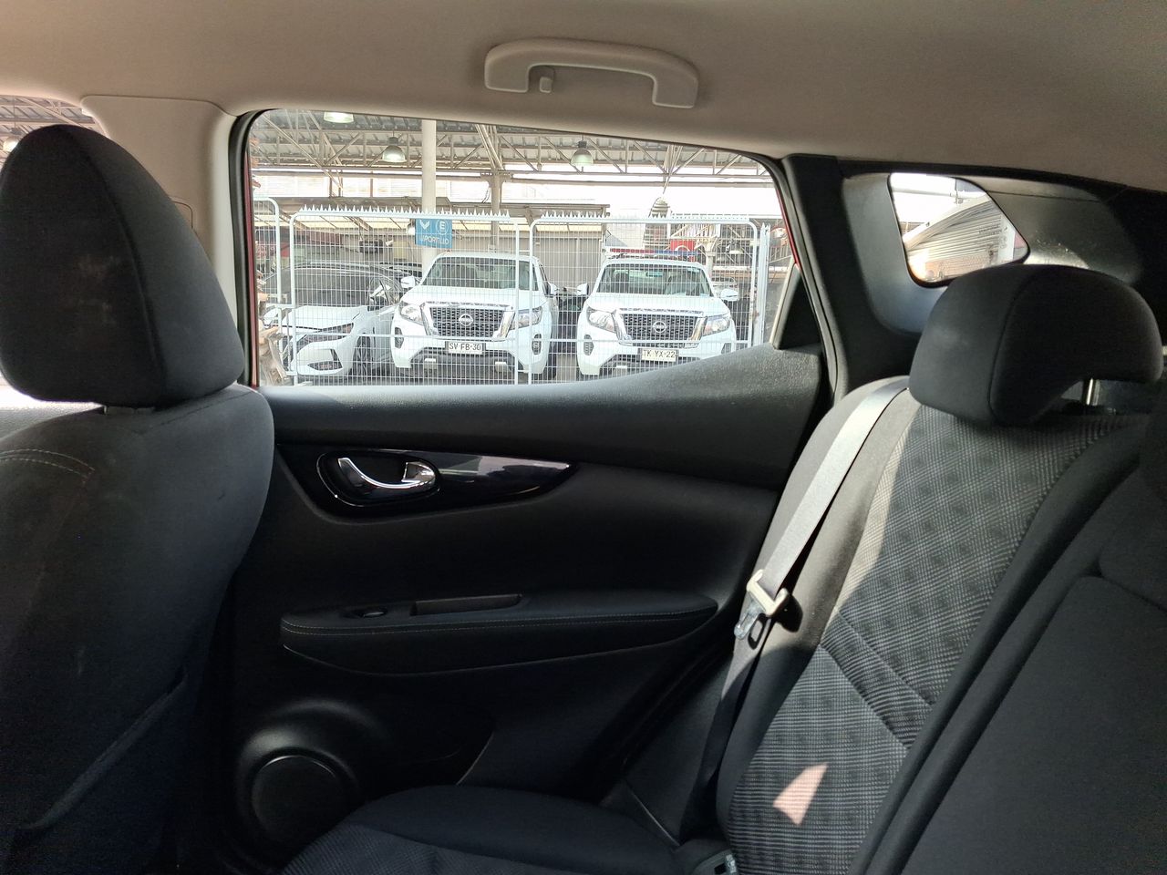 NISSAN - 3