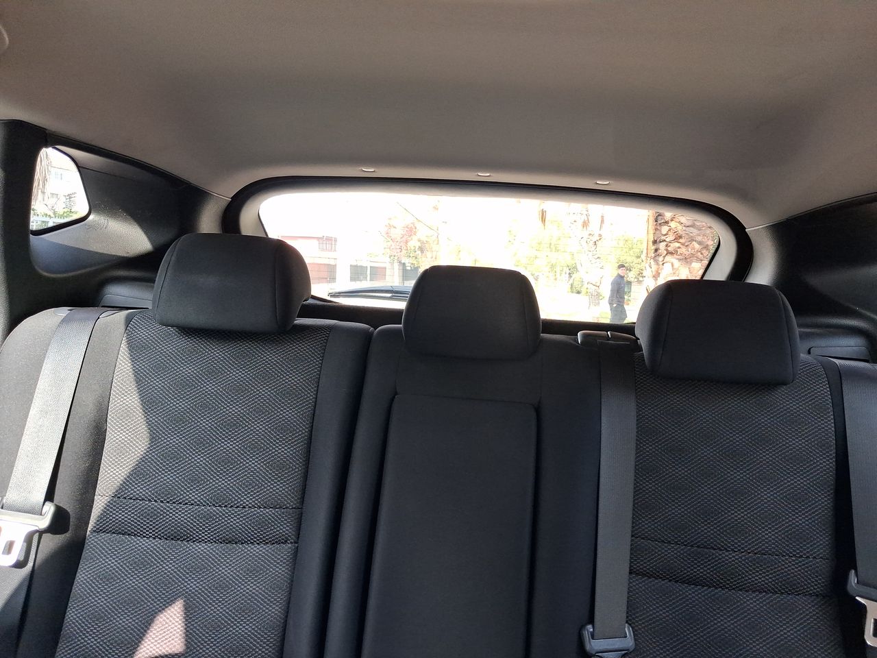 NISSAN - 4