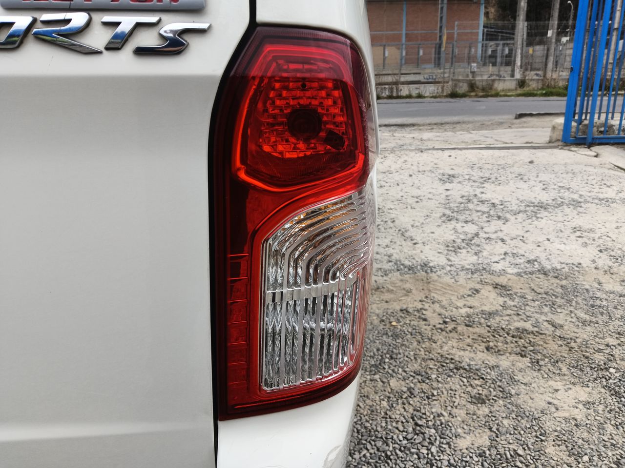 SSANGYONG - 10