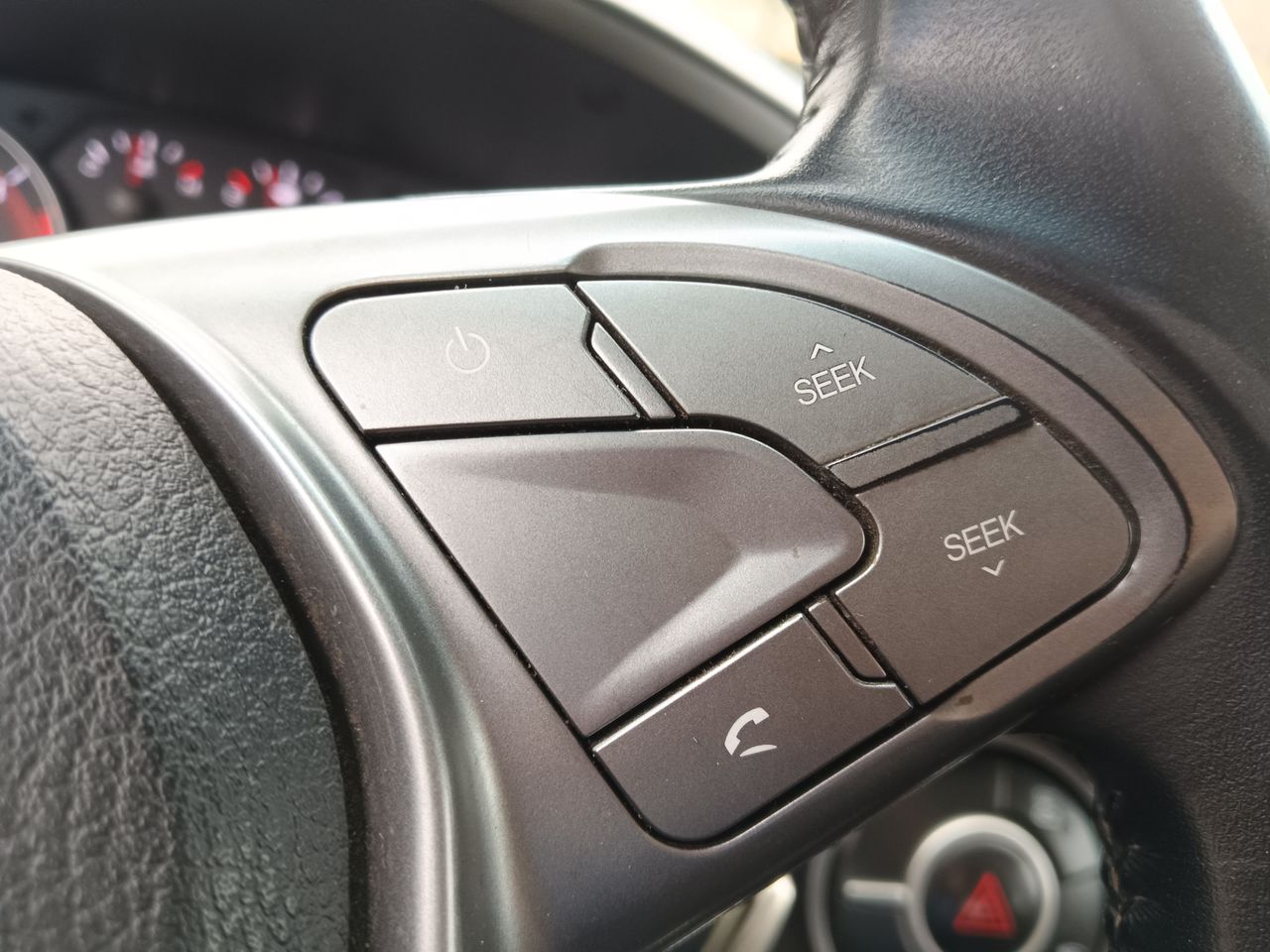 SSANGYONG - 15