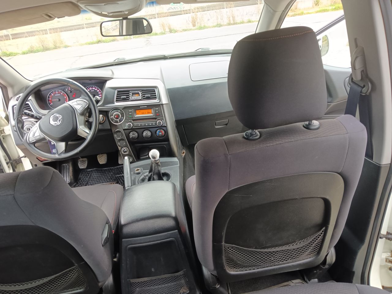 SSANGYONG - 1