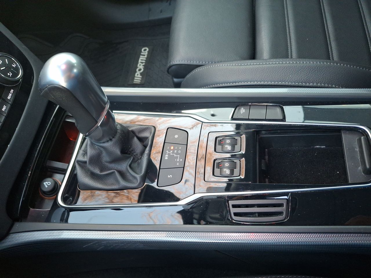 PEUGEOT - 29