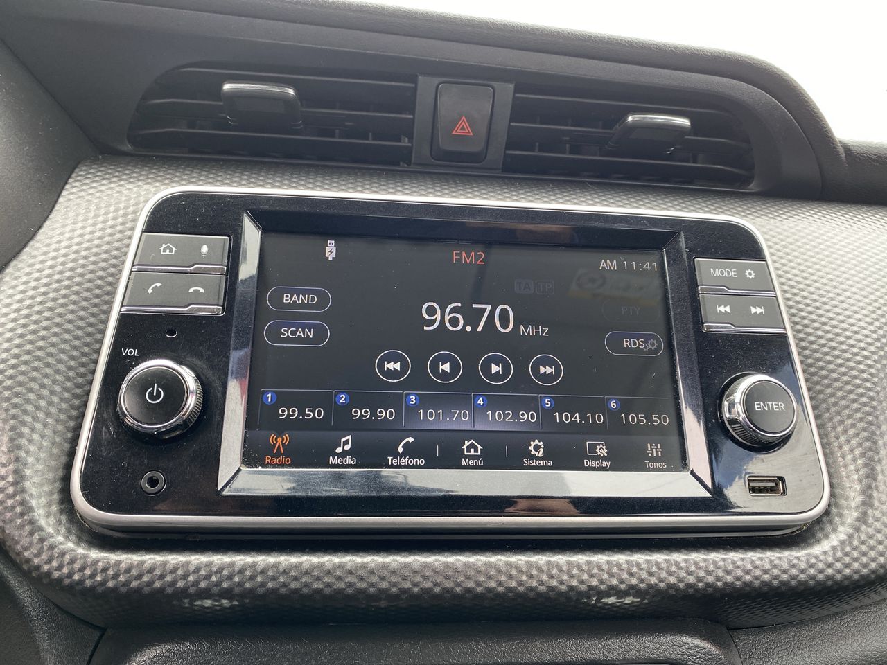 NISSAN - 28
