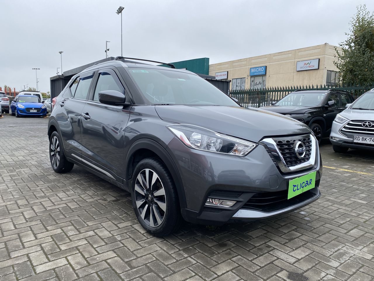 NISSAN - 1