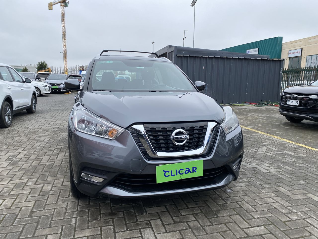 NISSAN - 2